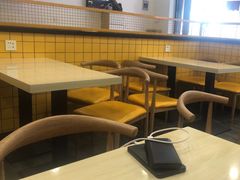 -帅小六刨冰·不一样的奶冰(总店)
