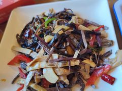 什锦山野菜-小厨子私房菜·云南美食店