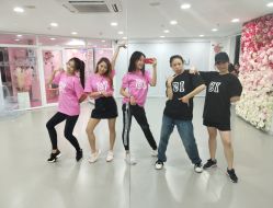 -WITCH （舞季）舞蹈工作室