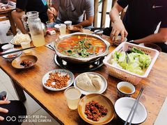 -苗家恒灵酸汤鱼-跳水牛肉连锁店(凯里总店)