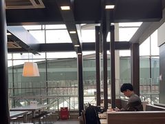 -麦当劳(深圳北站高铁店)