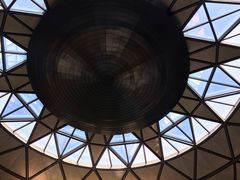 -上海滴水湖皇冠假日酒店