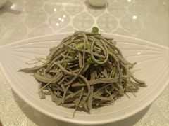 香椿苗拌豆腐丝-博雅渔港·融合菜(维也纳国际大酒店)
