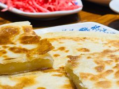 -老天桥酱肉烧饼夹肘子(天桥店)