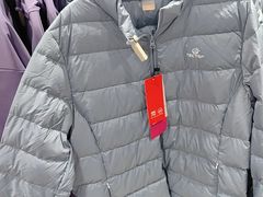 -唯品会(北京国瑞城店)