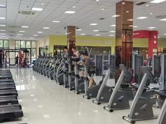 -曹路体育中心