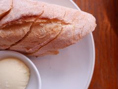 -ROAST coffee & eatery