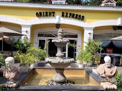 -火车头法国西餐厅