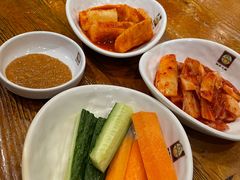 -喇喇排骨火锅·传统韩式脊骨汤(望京西园总店)
