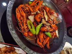 十三香小龙虾-金陵暴走小龙虾·迷踪蟹(凯德MALL店)