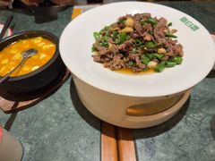-新白鹿餐厅(湖滨银泰IN77C区店)