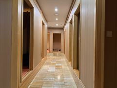 -碧中海汤泉汗蒸酒店