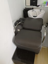 -E.L.K造型momopark店