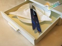 -上海浦东丽思卡尔顿酒店