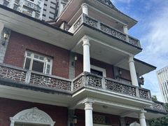 -溪岸路花鸟市场
