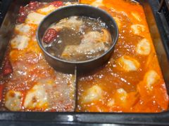 -老牌坊云南鱼豆花火锅(哈西万达店)