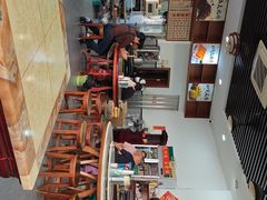 -香辉食馆(新兴路店)