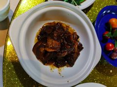 红烧排骨肉-大鸭梨烤鸭(金色漫香店)