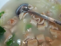 蘸水肥肠-茅屋大酒店