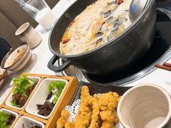 -汤宴·参须肚包鸡(南京路店)
