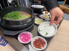 -苗乡米线(建军路店)