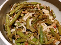 豆角丝炒肉拌转百刀-日上三甘(三里屯店)