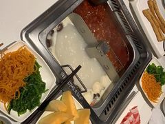 -海底捞火锅(长宁路龙之梦店)
