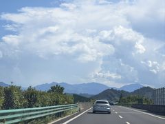 -安吉龙王山峡谷漂流
