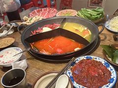 -巴卤社老火锅(财富店)