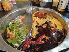-重庆风光老灶火锅城(同德广场店)