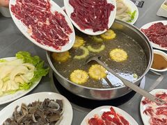 -官塘陈记鱼生·潮汕砂锅粥·牛肉火锅(潮枫路总店)