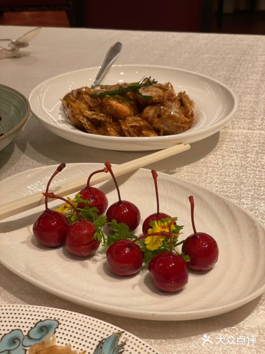 上海和平饭店龙凤厅 Dragon Phoenix上海油爆虾图片