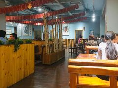 大堂-大草原清真饭庄(沙河店)