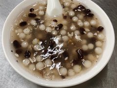 -芳婆糕团店(王府大街店)
