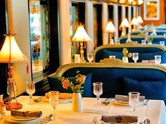 -火车头法国西餐厅