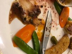 西冷牛排配薯条-92°C俄式厨房(中央大街店)