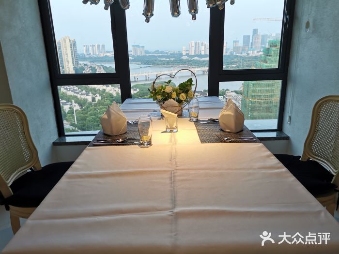 CF法餐厅图片
