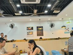 -老何家后安粉·糟粕醋海鲜火锅(三亚湾椰梦长廊店)