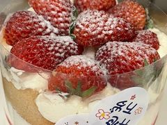 -山与蓝·轻糖鲜果蛋糕(勒泰店)