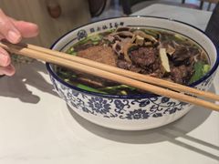 -镇南锅盖面馆(解放路店)