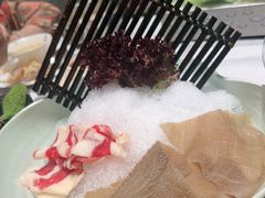 -红鼎豆捞·非遗鲍皇汤火锅(宝丰路店)