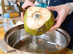 -三个椰子·现砍椰子鸡(金源CBD店)