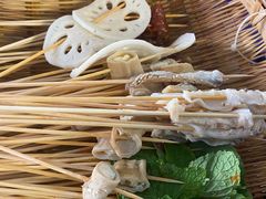 -马路边边串串香(空港新苑店)