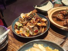 -蚝堡海鲜·威海菜·海肠捞饭·烧烤·亚洲吃蚝公司(幸福门店)