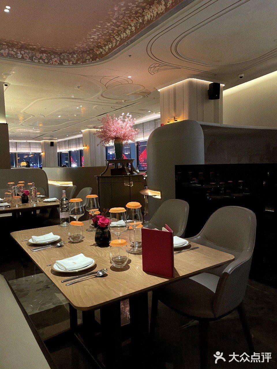 在南昌很顶的牛排店‼️