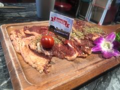 -热火朝天鲜切牛肉火锅(南强街巷店)