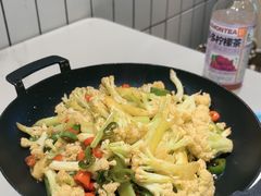 -川人百味(金安中央大街店)