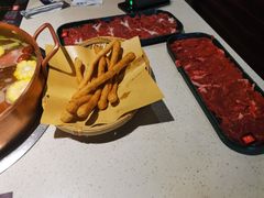 -牛村来人潮汕牛肉火锅(西单店)