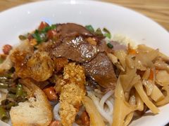 -牛八宝桂林米粉(八里庄店)