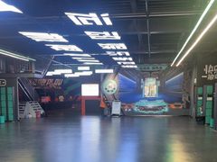 -极限PLAY运动娱乐新世界·团建派对表演休闲馆·室内高空游乐园